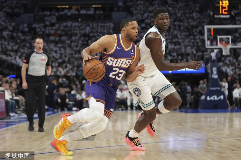 靠边的位置 靠边的位置