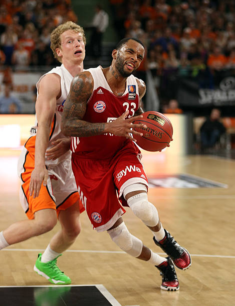 帮助球队稳 帮助球队稳