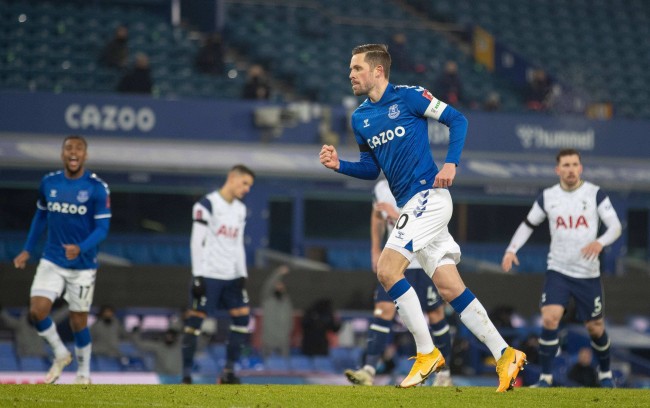 银行系统崩 银行系统崩